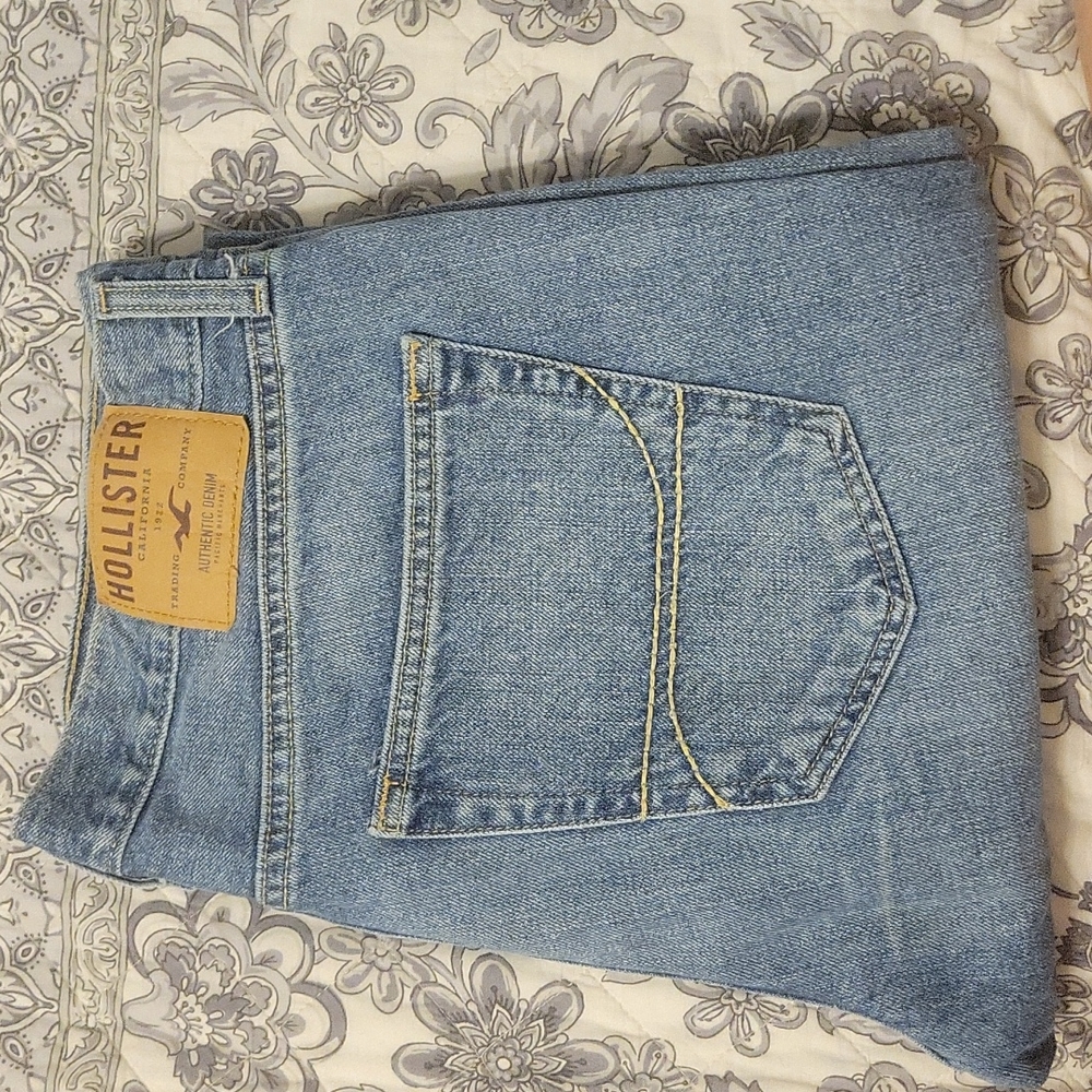 Men's Hollister jeans 32x34